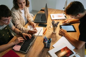 Effizientes Wissensmanagement in Versicherungen